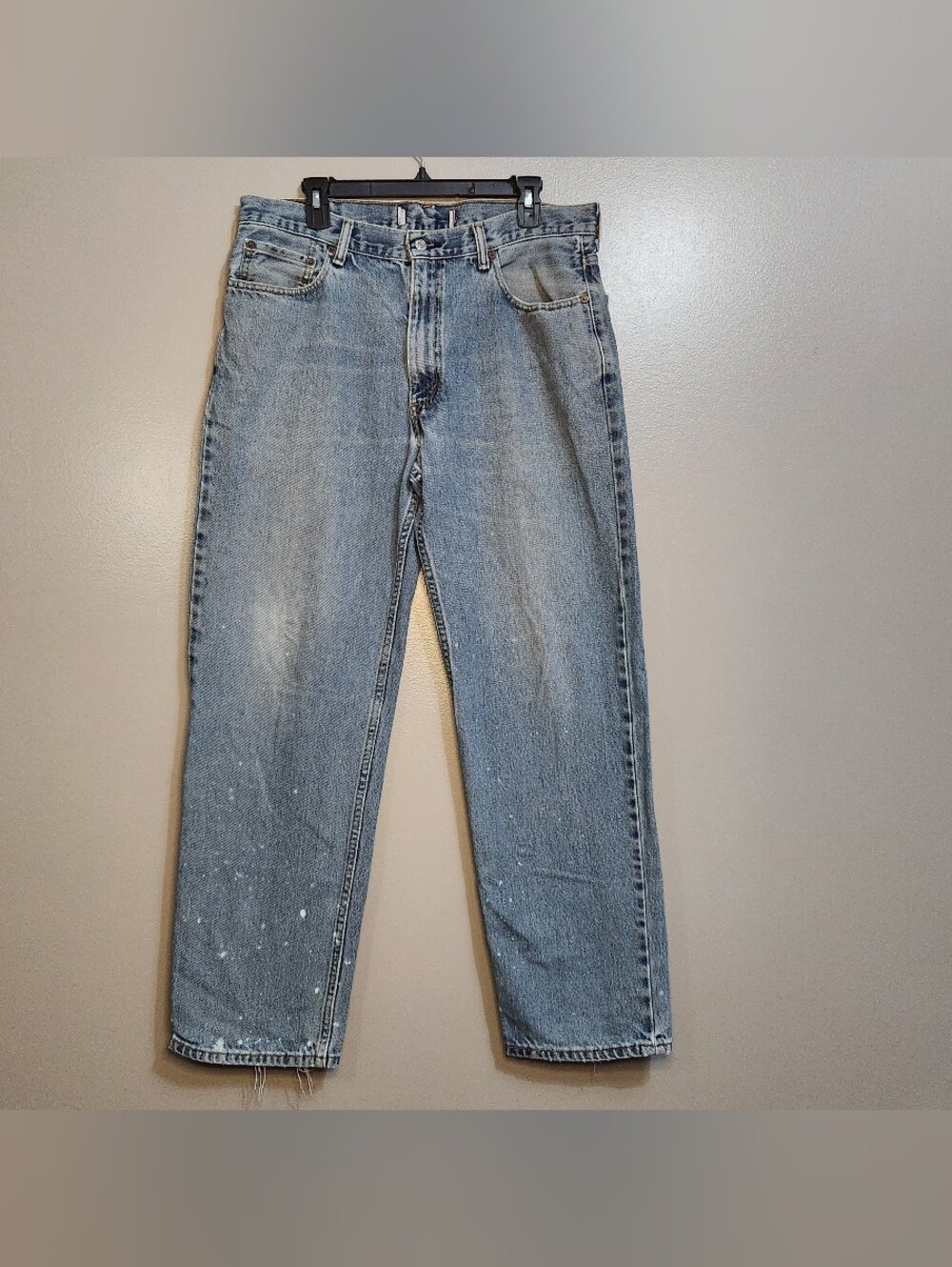 Vintage Levis 550 Men's Relaxed Fit Paint Splatter Jeans Size 36/32